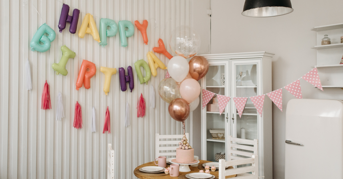 Teenager 18th birthday decoration ideas at home